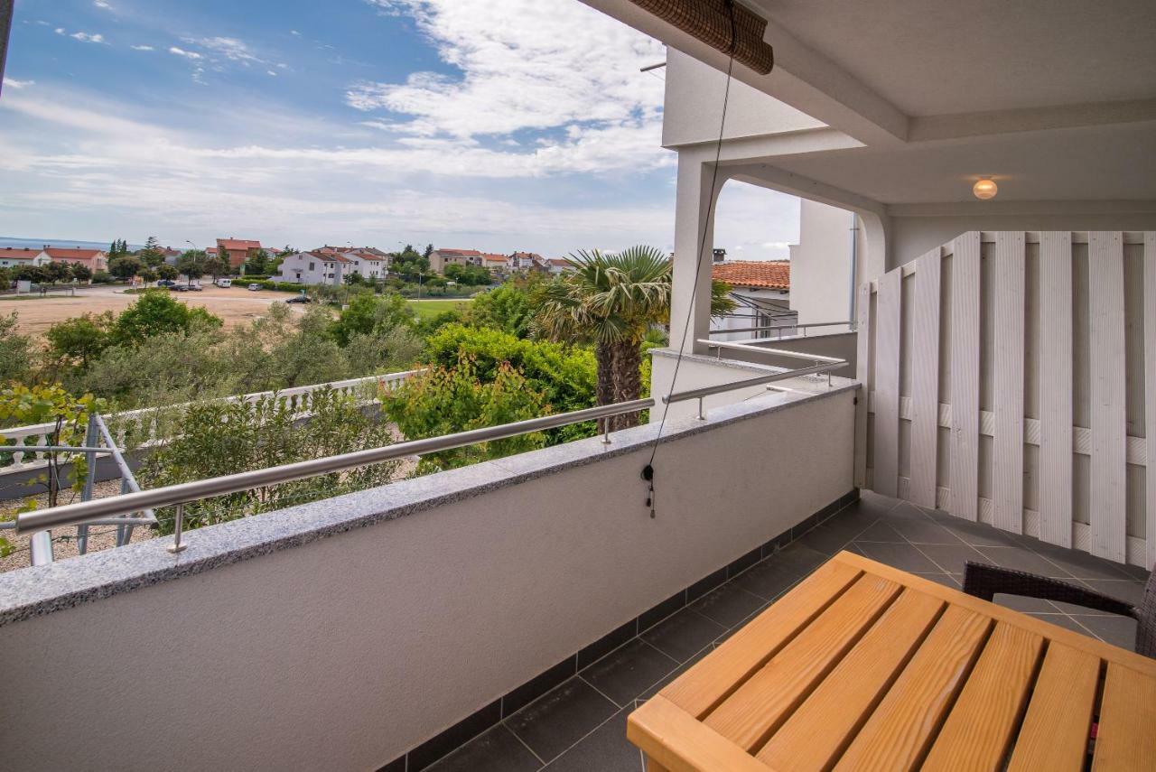 Apartments Oleander Krk Town Buitenkant foto